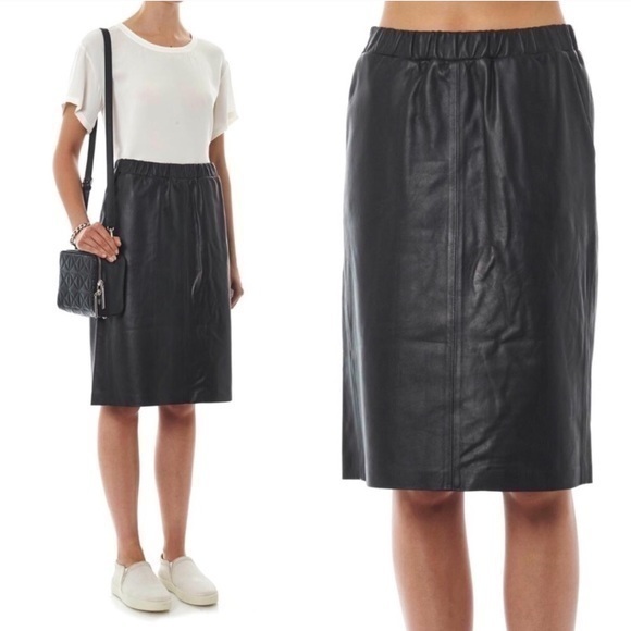 Theory black teeka leather pencil skirt size P TP